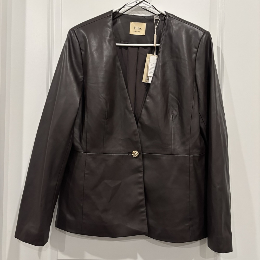Elie Tahari Size 10 Dark Brown Faux Leather Gold Button Blazer Lined Stretch NEW